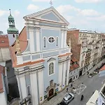 Family With 3 Bedrooms & Air Conditioning In The Centre Of By Renters Apartment Wroclaw