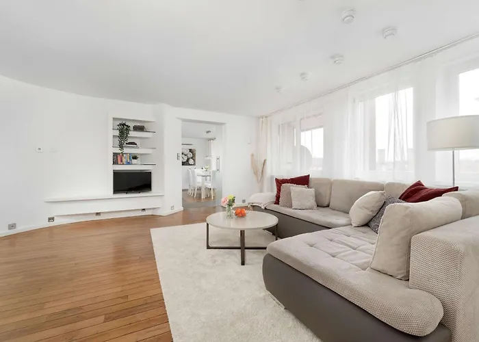 Family With 3 Bedrooms & Air Conditioning In The Centre Of By Renters 아파트 브로츠와프